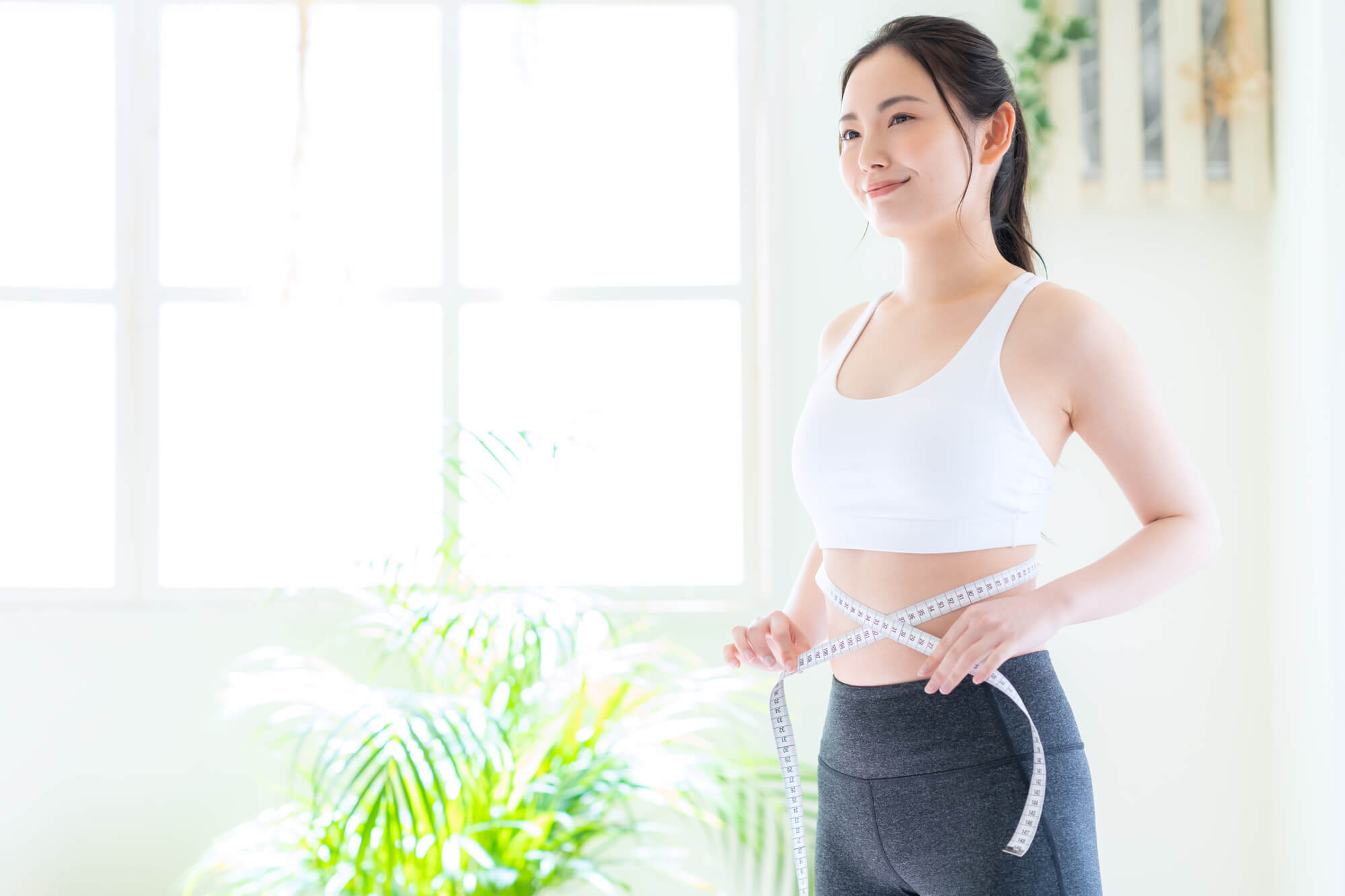 ダイエットをしている女性